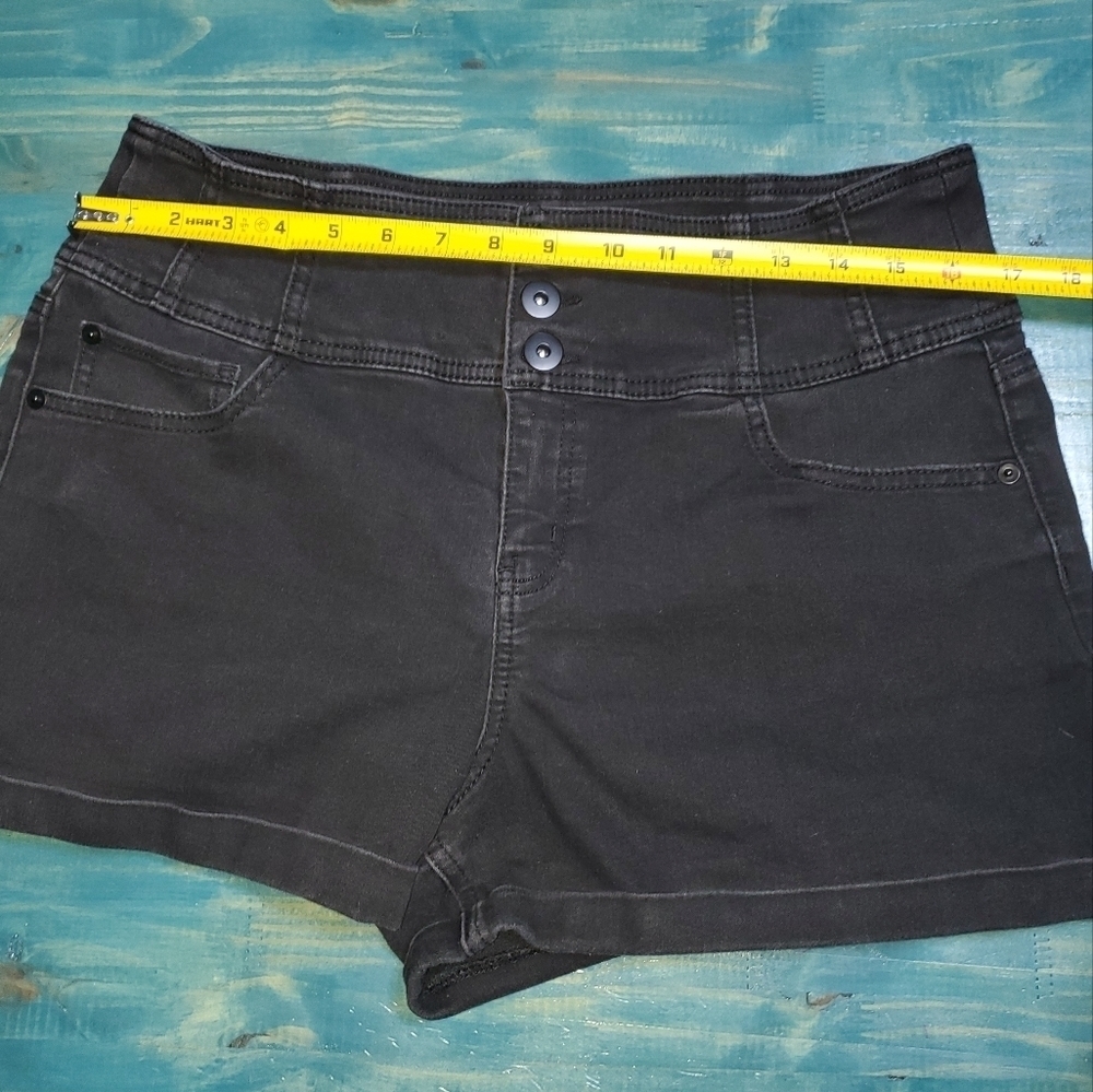 HIGH rise black Jean shorts Juniors 17 - Picture 2 of 7